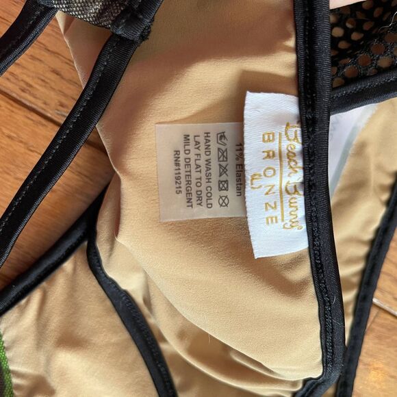 Beach‎ Bunny Bikini Bottom - Picture 4 of 10